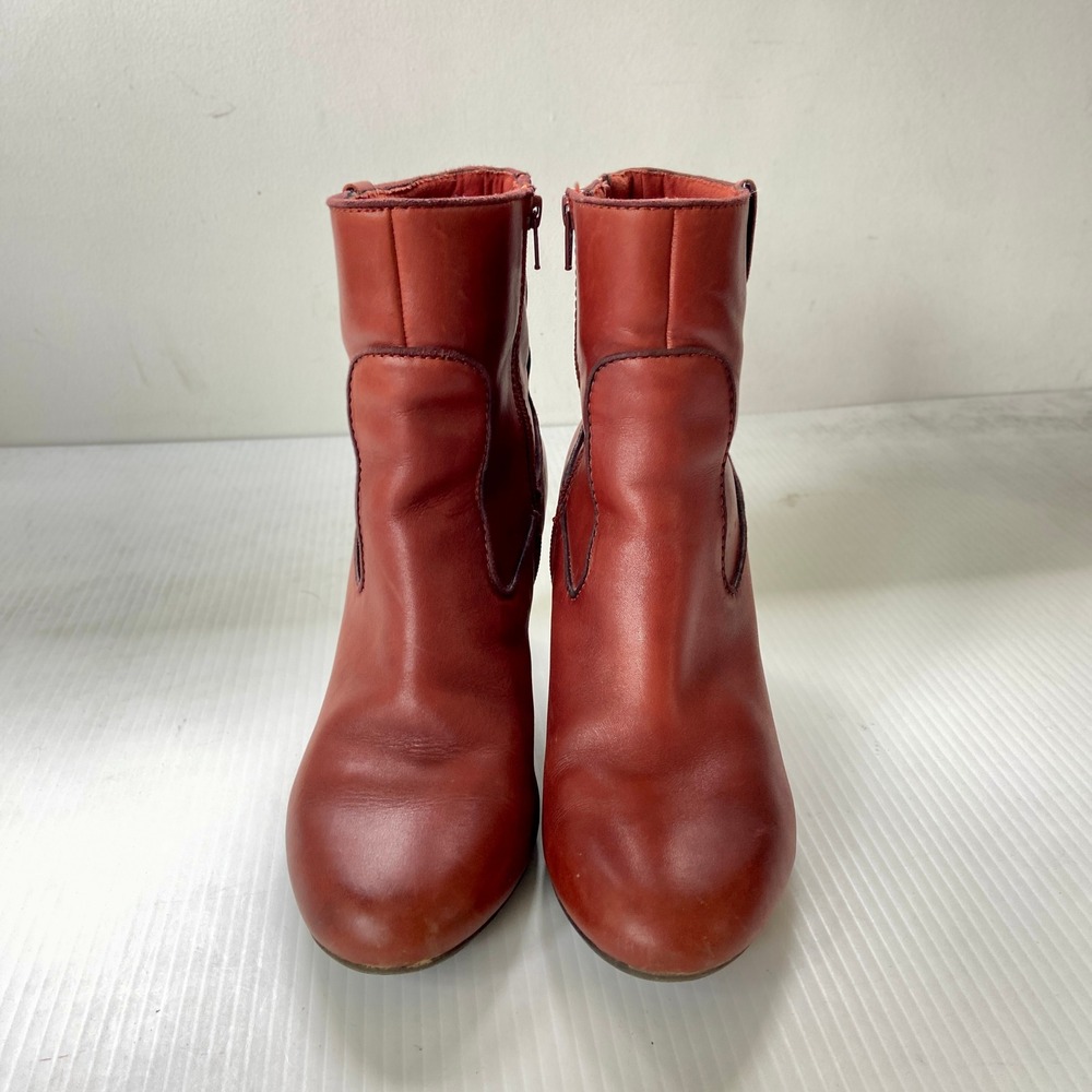 Clarks Stroll Vine Rust Brown Leather Heeled Ankle Boots Womens 10M - Picture 3 of 9